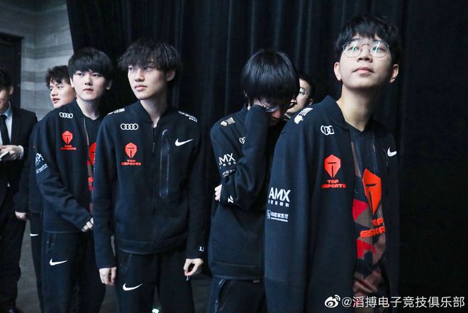 观众不仅希 观众不仅希